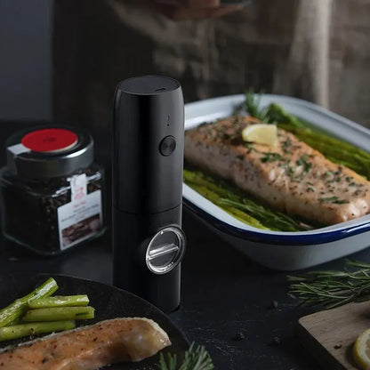 Rechargeable USB Electric Automatic Salt and Pepper Grinder Set